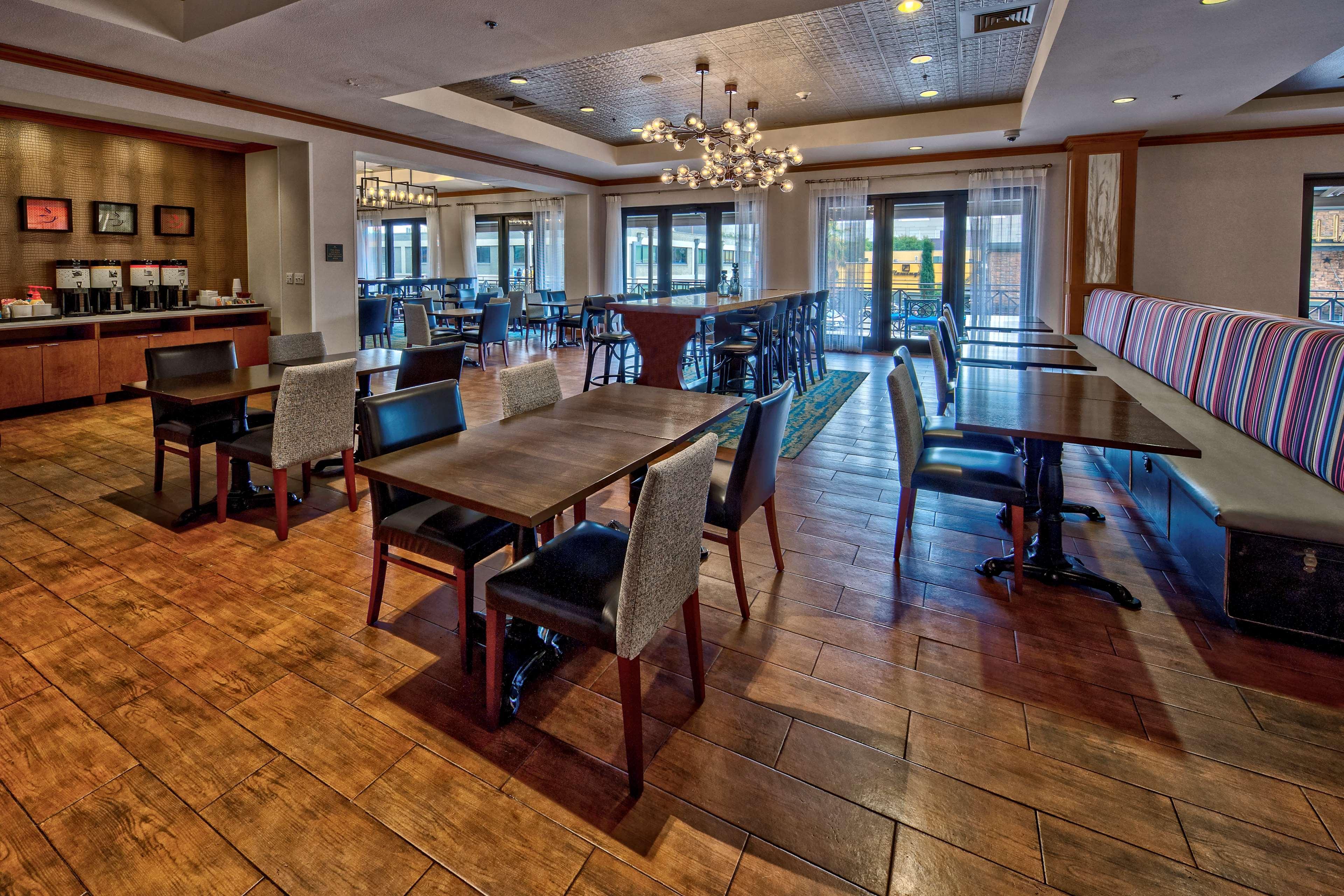 Hampton Inn & Suites Austin-Downtown/Convention Center Eksteriør billede