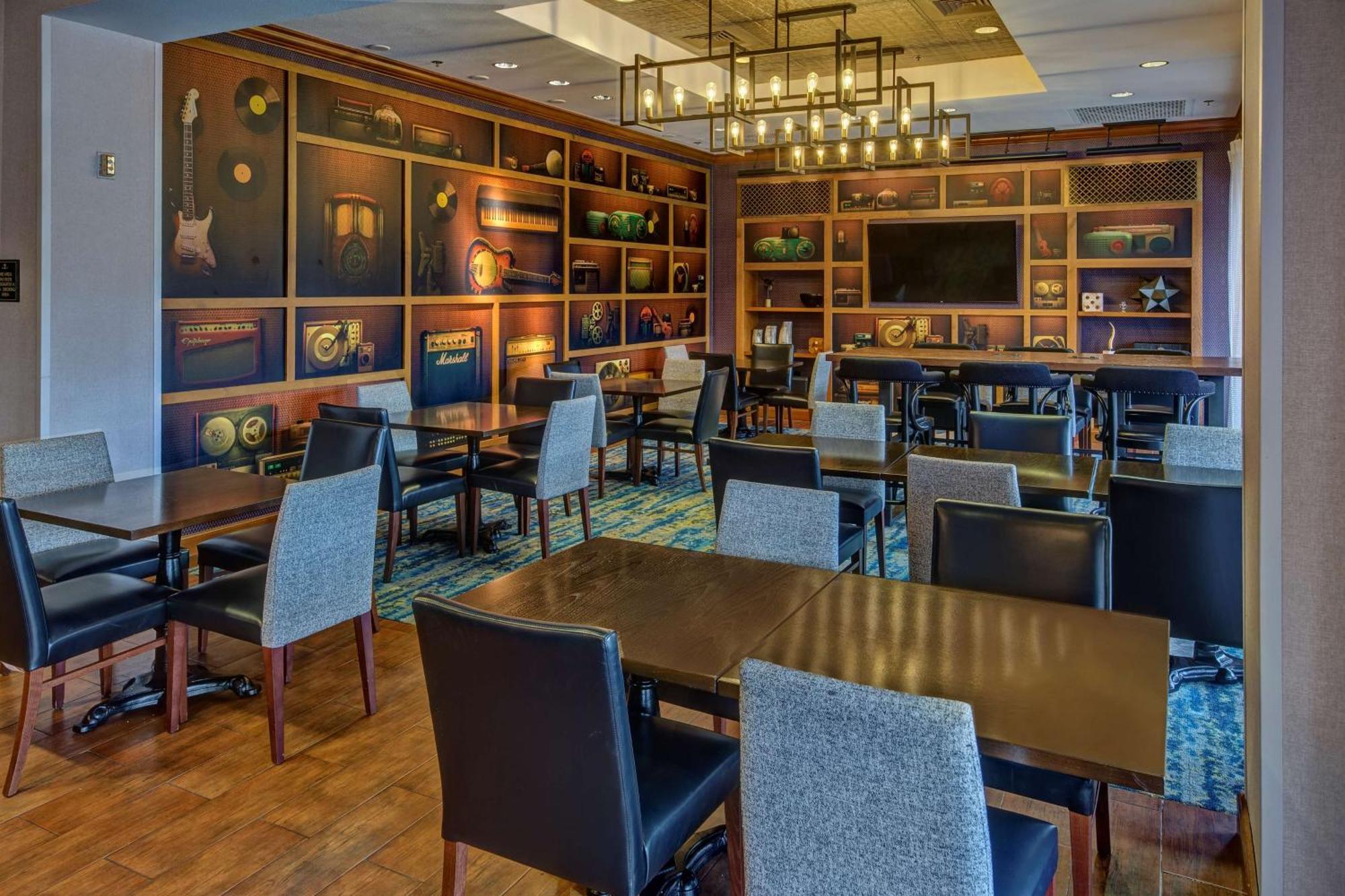 Hampton Inn & Suites Austin-Downtown/Convention Center Eksteriør billede